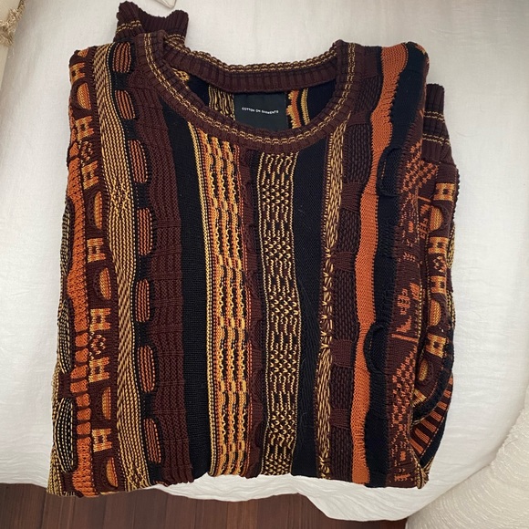 Mens “retro” sweater NWOT - Picture 4 of 4